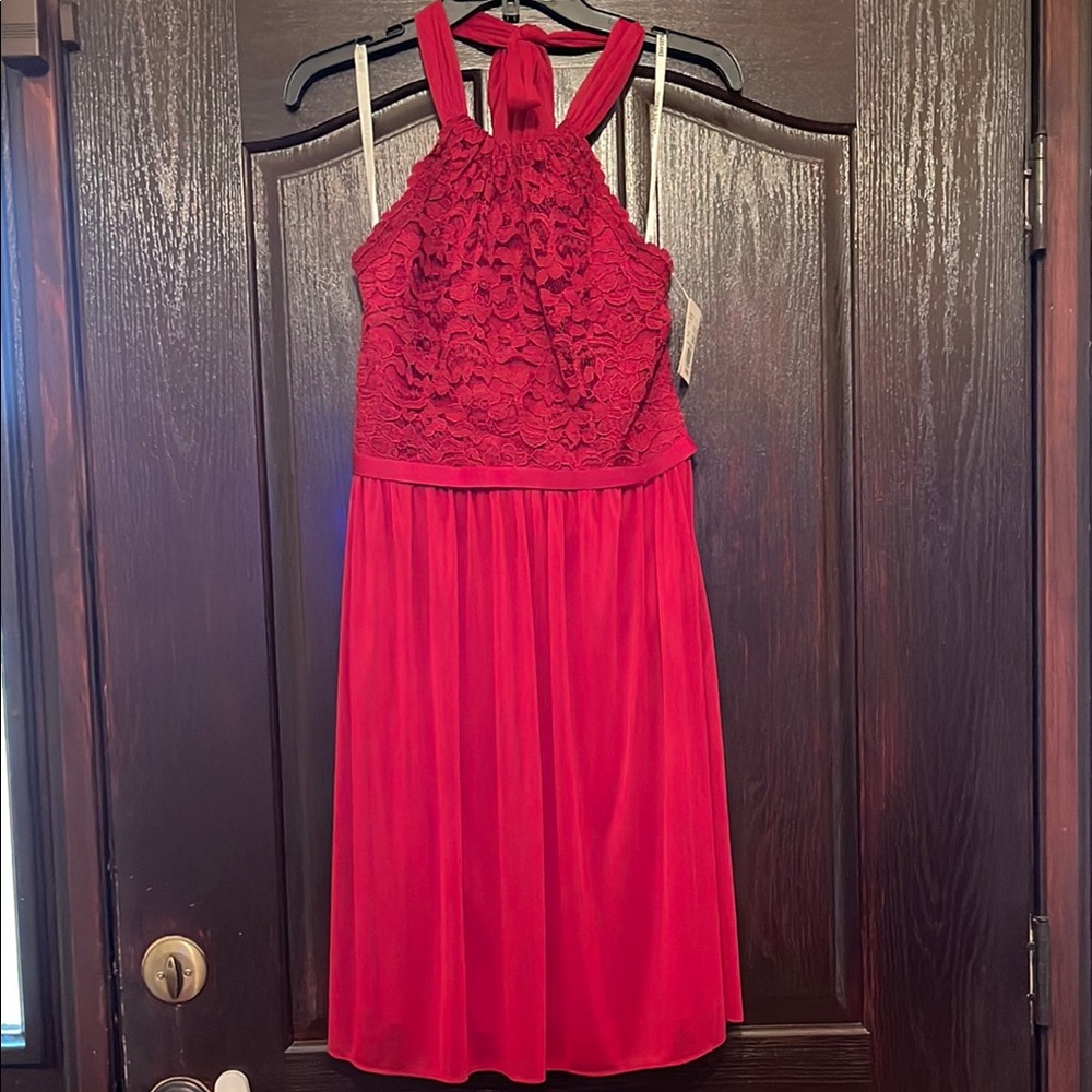 $149 NEW Elegant Red Lace Halter Dress